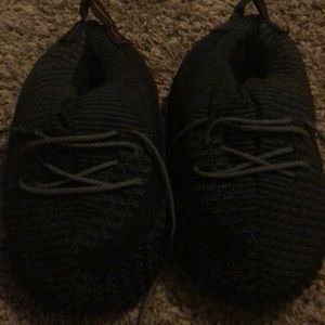 Yeezy slippers reflective black
